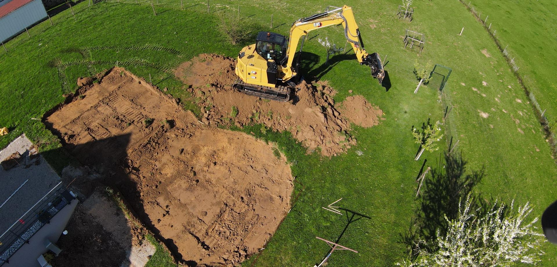 Quels équipements sont nécessaires pour des travaux de terrassement de qualité ? Autrechêne